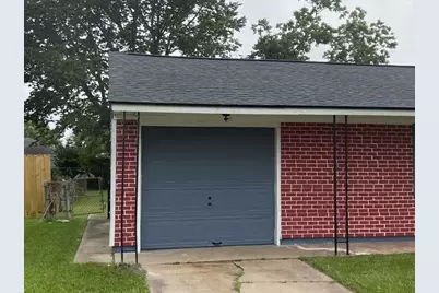 5715 Belmark Street, Houston, TX 77033 - Photo 3