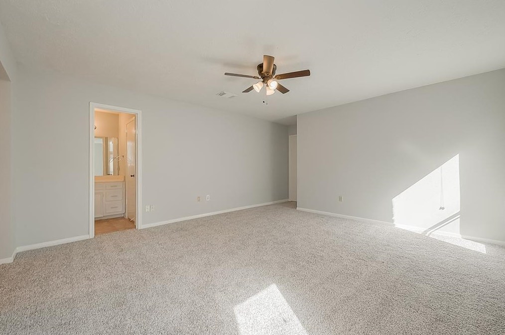 15103 Grv Gdn Dr, Houston TX  exterior
