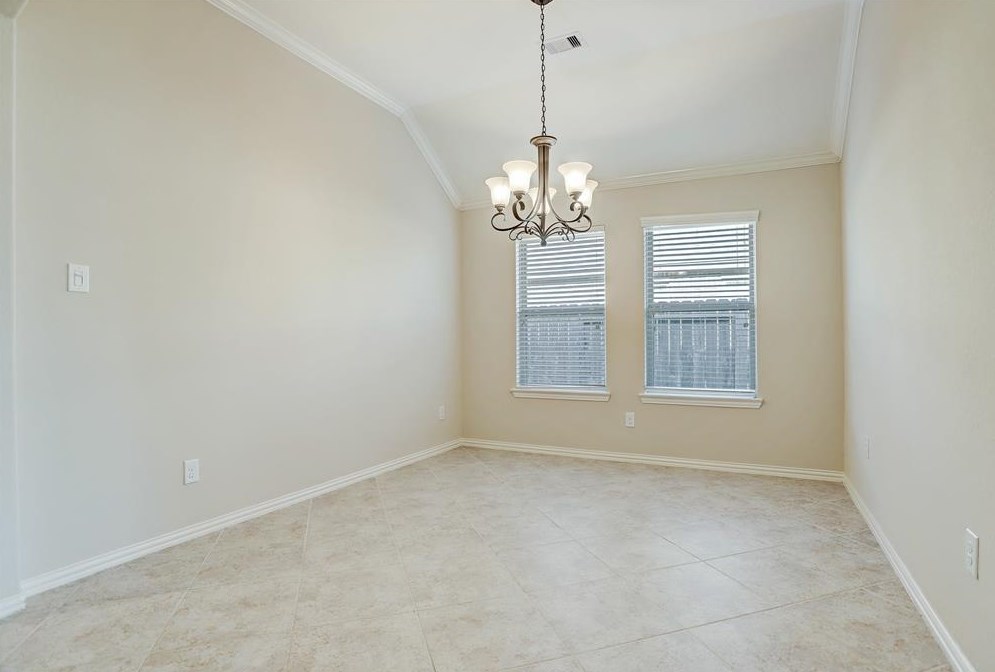1519 Tyler Pt Ln, Houston TX  77089-1453 exterior
