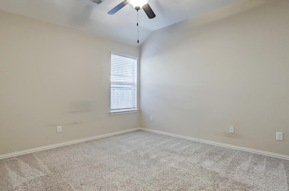 1519 Tyler Pt Ln, Houston TX  77089-1453 exterior