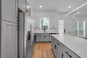 1601-405 Mustang Dr, Marble Falls, TX 78654 - Photo 9