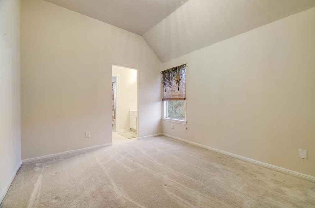 9102 Sunny Rdg Dr, Houston TX  77095-6519 exterior