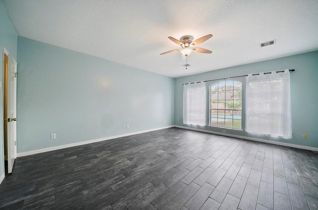 14710 San Luis Rey Dr, Houston TX  77083-4515 exterior