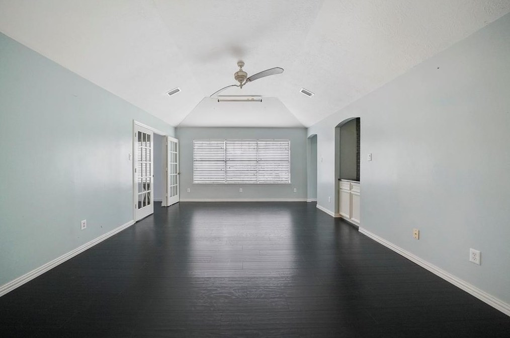 14710 San Luis Rey Dr, Houston TX  77083-4515 exterior
