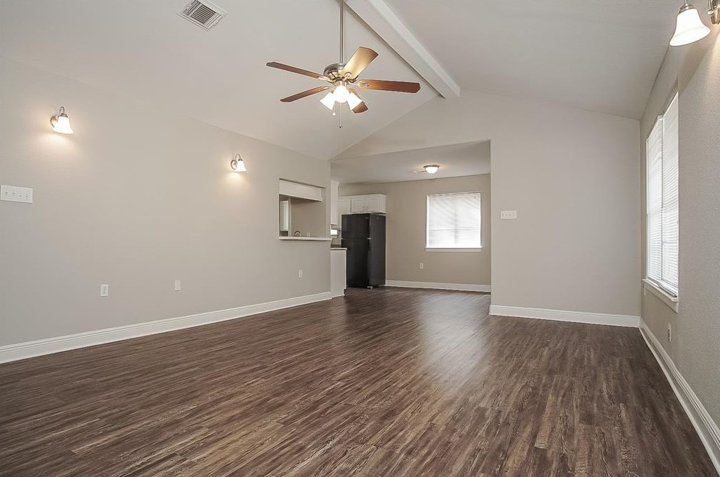 7714 Dawnridge Dr, Houston TX  77071-2632 exterior