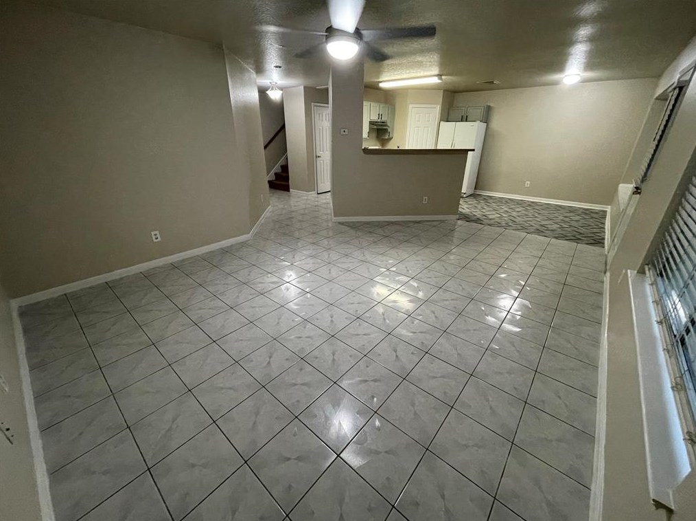 1918 Marvell Dr, Houston TX  77032-2094 exterior