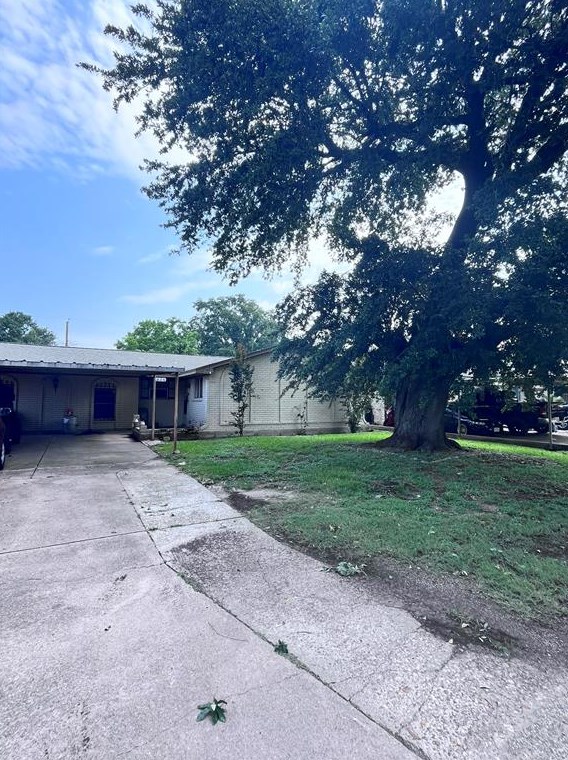 526 Hidden Vly Dr, Houston TX  77037-2011 exterior