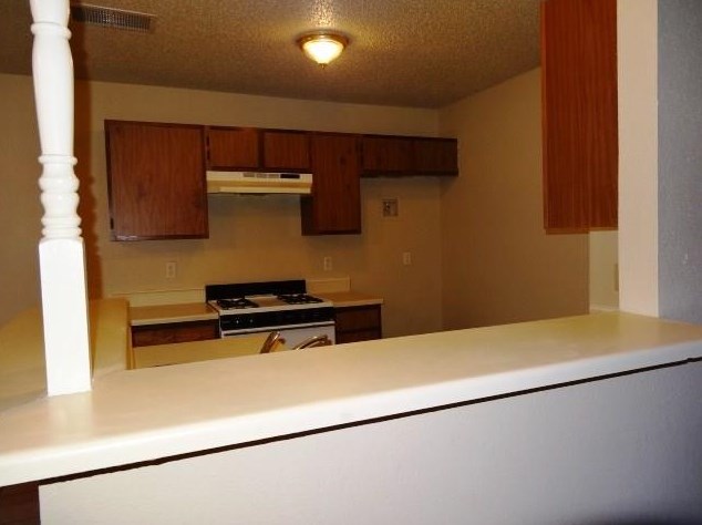 13714 Sablecrest St, Houston TX  77014-2814 exterior