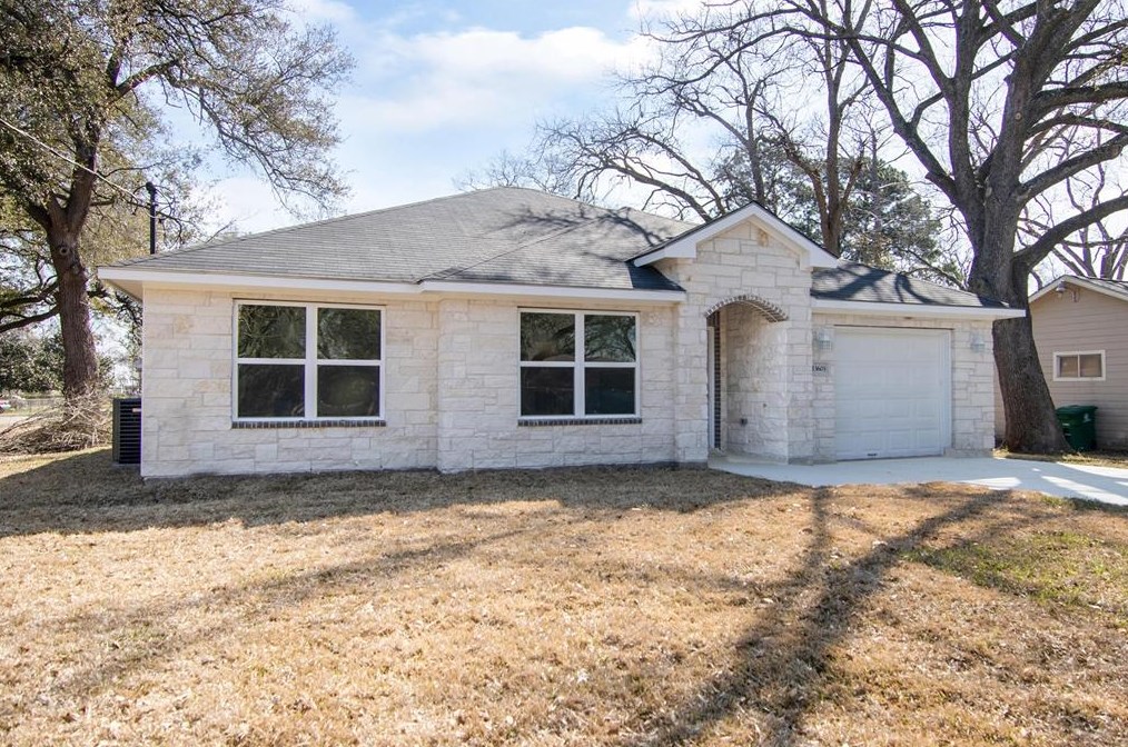 13603 Monarch Rd, Houston TX  77047-2012 exterior