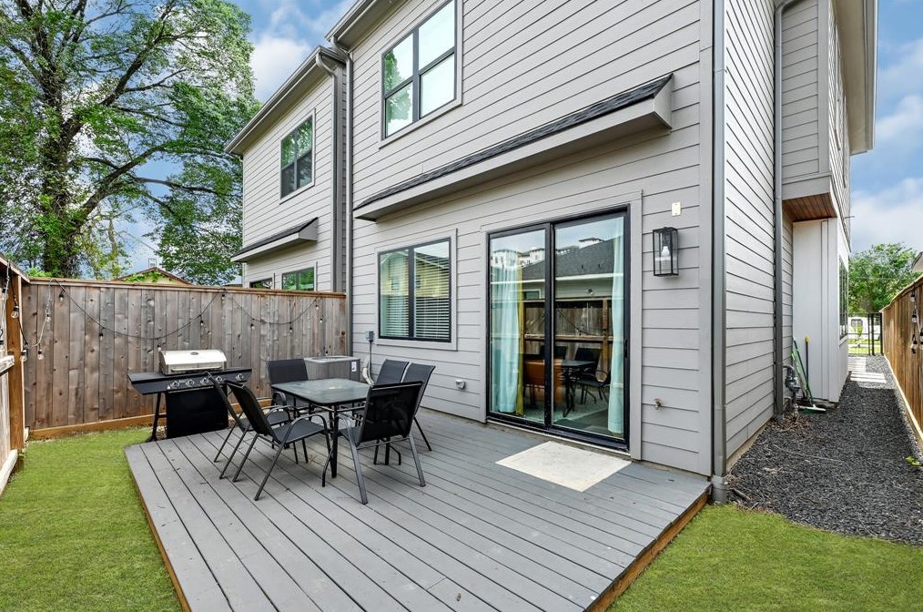 2709 Fox St, Houston TX  77003-1113 exterior