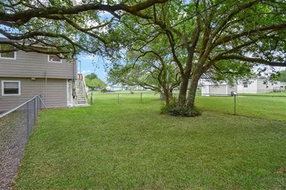 1551 Bayview Drive, Palacios, TX 77465 - Photo 45