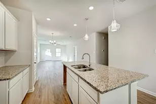 1929 N Riverside Circle, Dayton, TX 77535 - Photo 5