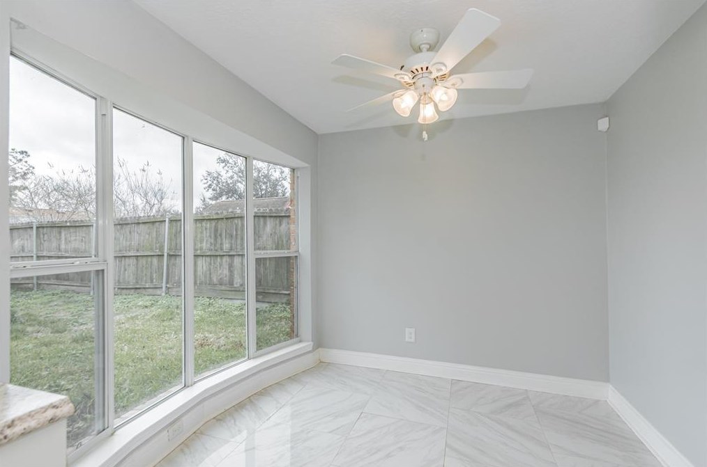 12103 Wessex Dr, Houston TX  77089-6622 exterior