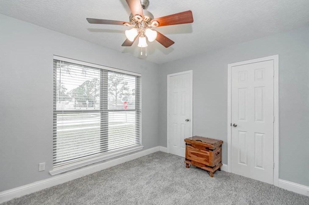 12103 Wessex Dr, Houston TX  77089-6622 exterior