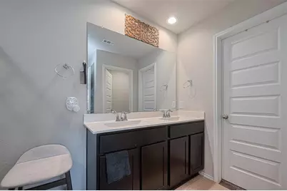 3923 Hawaiian Court, Baytown, TX 77521 - Photo 33