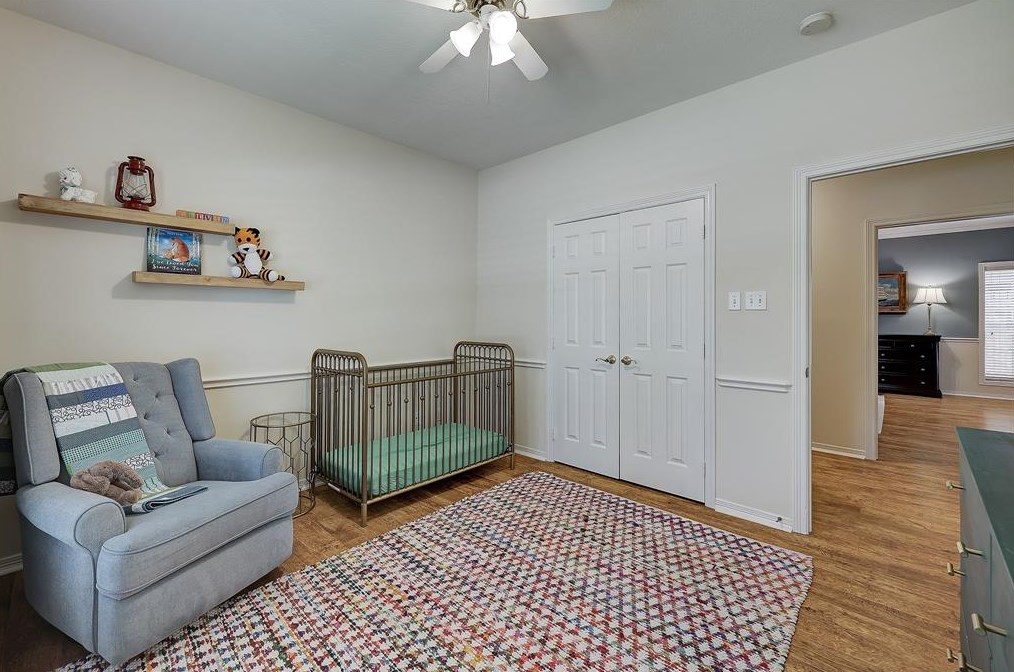 1602 Beaconshire Rd, Houston TX  77077-3847 exterior