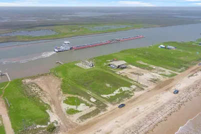 897 Private Road 683, Sargent, TX 77414 - Photo 1