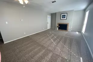 2501 Gulf Fwy, Dickinson, TX 77539 - Photo 3