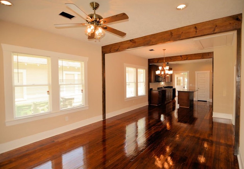 2114 Mckee St, Houston TX  77009-8237 exterior
