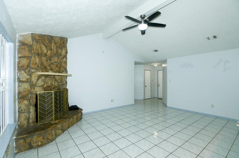 10023 Limewood Ln, Sugar Land TX  77498-1447 exterior