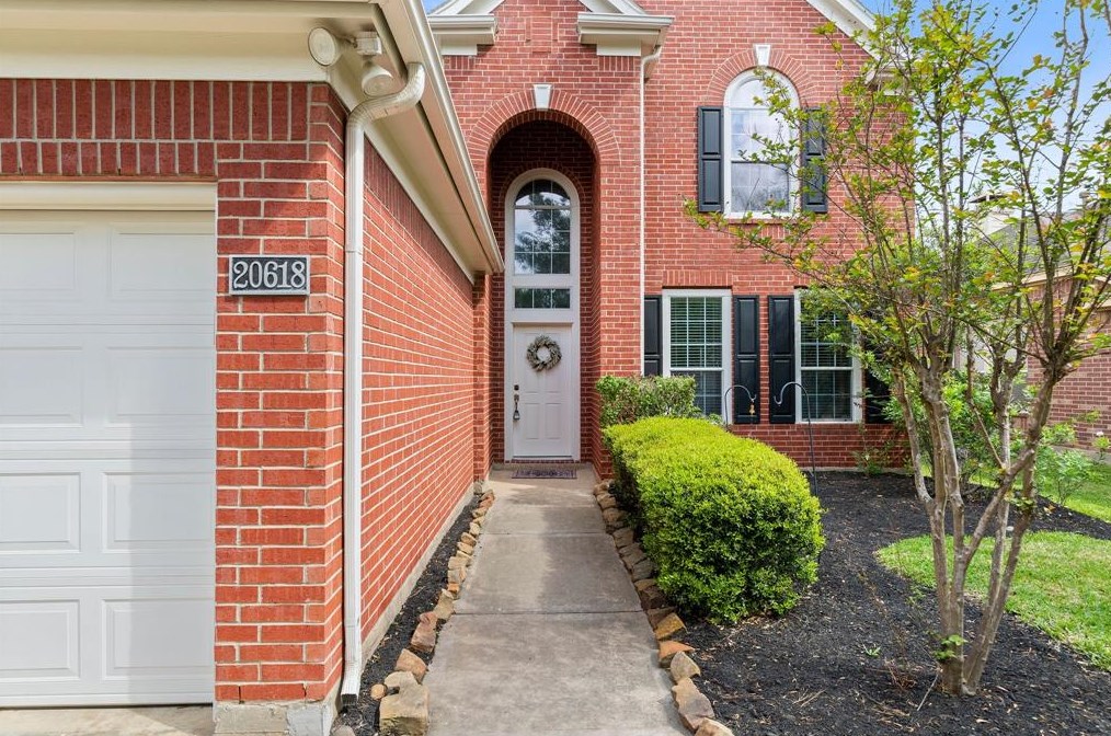 20618 Tulip Blossom Ct, Cypress TX  77433-6102 exterior
