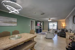 1406 E Brazos St, Palestine, TX 75801 - Photo 5