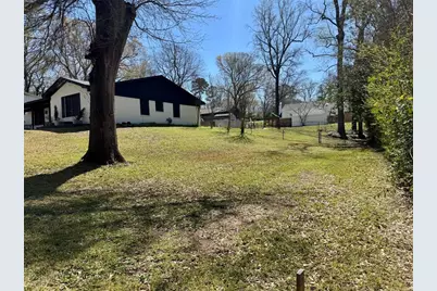 1406 E Brazos St, Palestine, TX 75801 - Photo 21