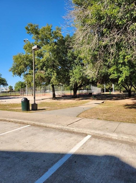 26526 Hillside Dr, Spring TX  77386-1191 exterior