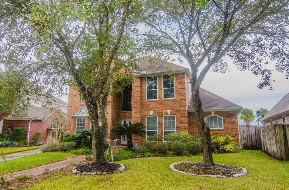 907 Emerald Glen Ct, Sugar Land TX  77479-6264 exterior