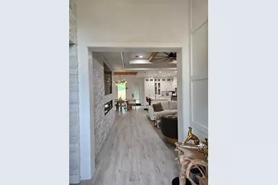 1020 Oak Street, West Columbia, TX 77486 - Photo 3