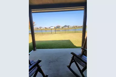 4623 Crescent Lake Circle, Baytown, TX 77521 - Photo 9