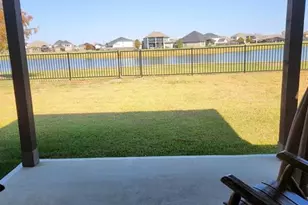 4623 Cres Lake Cir, Baytown, TX 77521 - Photo 9