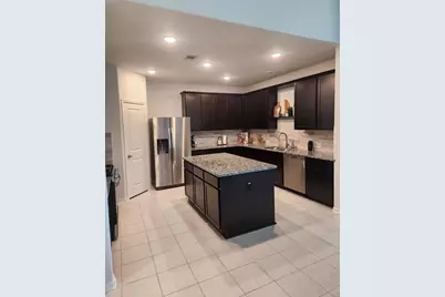 4623 Crescent Lake Circle, Baytown, TX 77521 - Photo 5