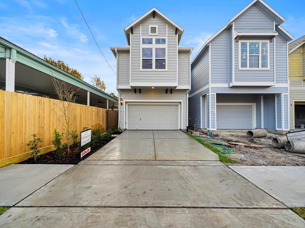 5105 Darling St, Houston TX  77007-1305 exterior