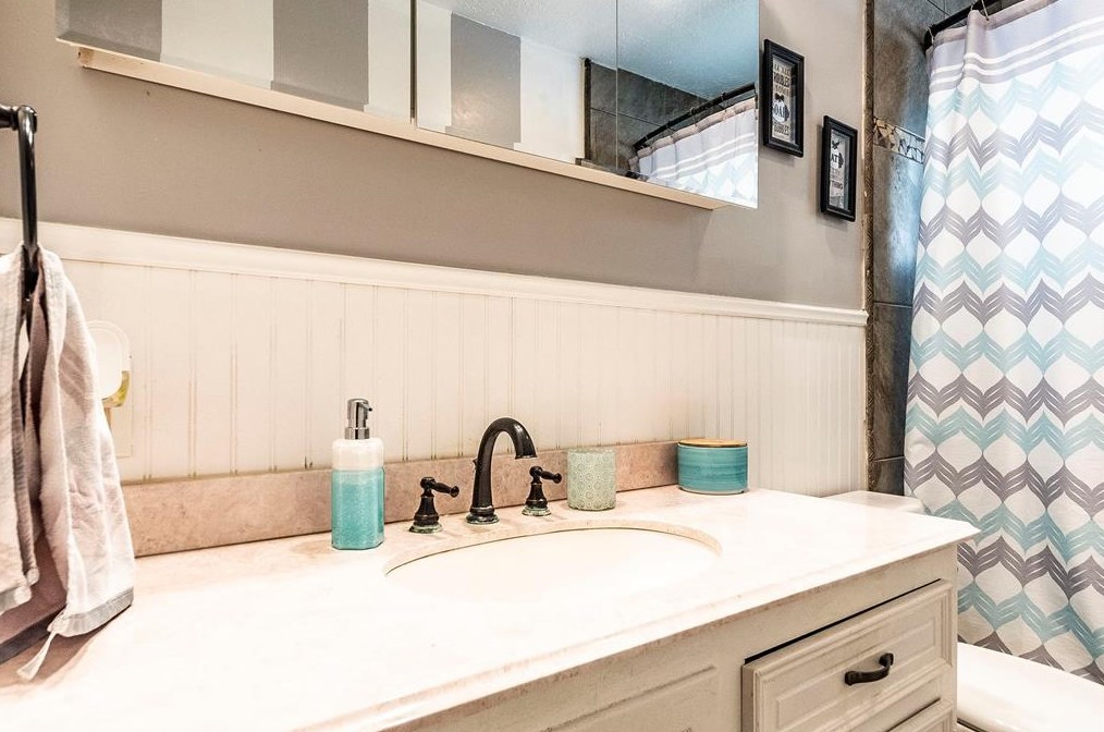 2111 Senate St, Pasadena TX 77502-5652 exterior