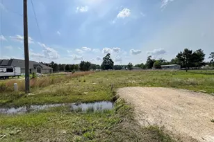 547 Rd 5105, Cleveland, TX 77327 - Photo 1