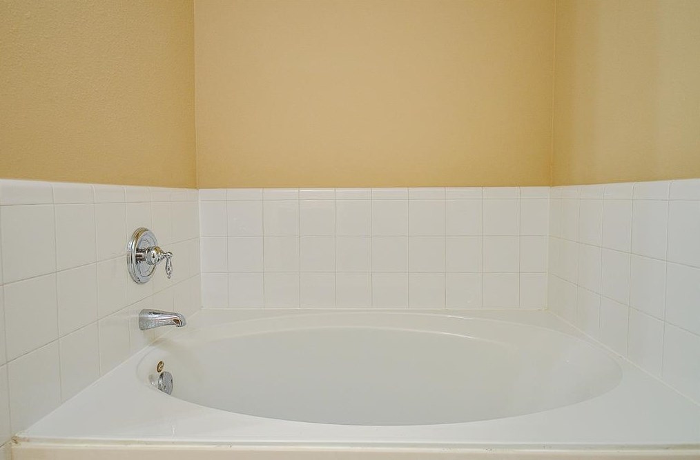 12551 Ashford Riv, Houston TX  77072-5663 exterior