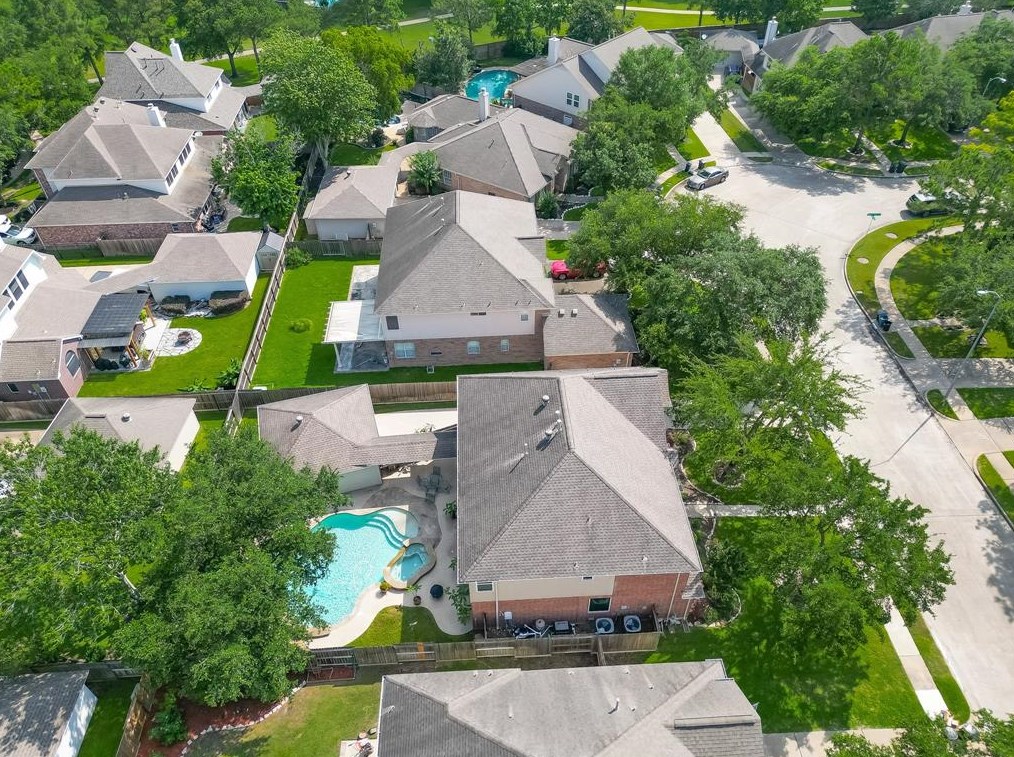 22310 Caroline Cv Ln, Katy TX  77450-8200 exterior