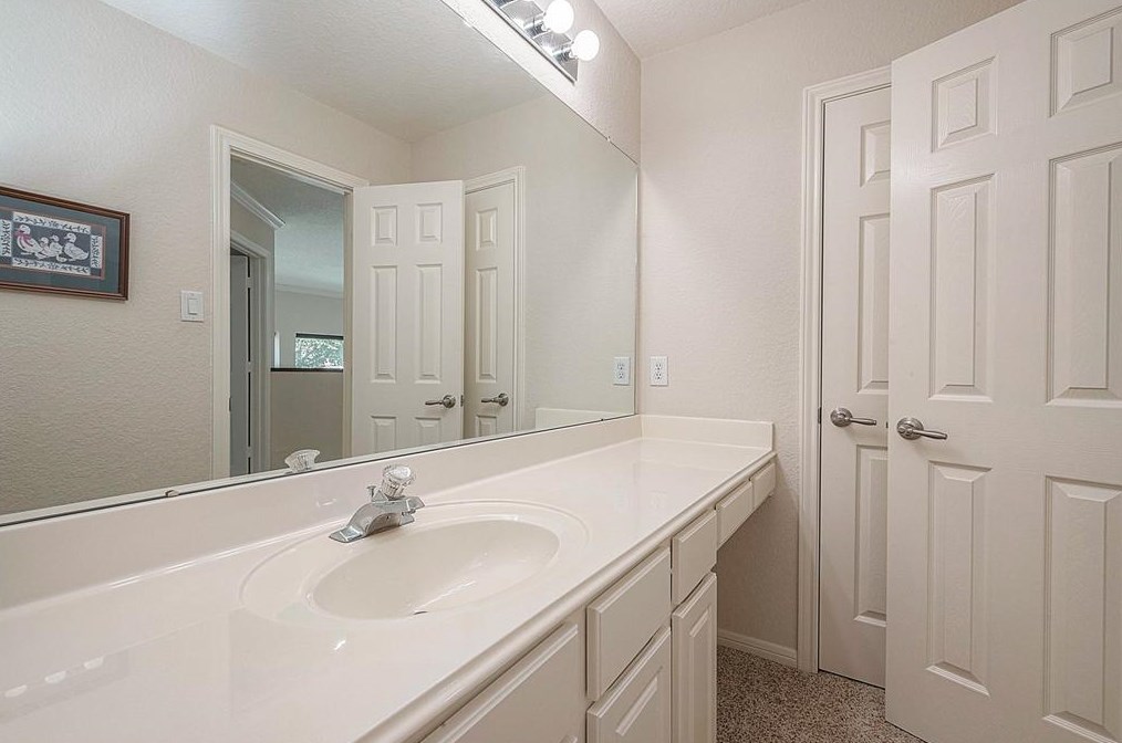 22310 Caroline Cv Ln, Katy TX  77450-8200 exterior