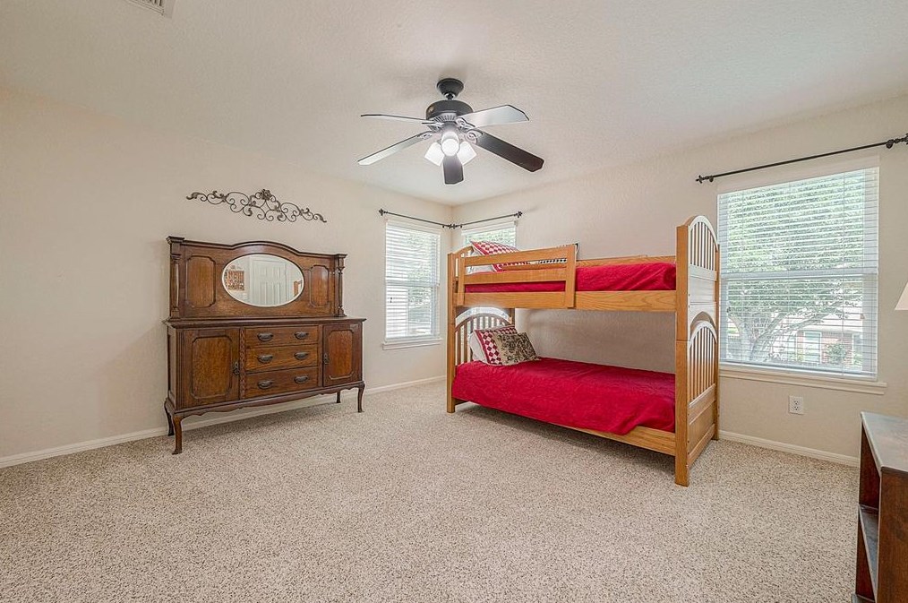 22310 Caroline Cv Ln, Katy TX  77450-8200 exterior