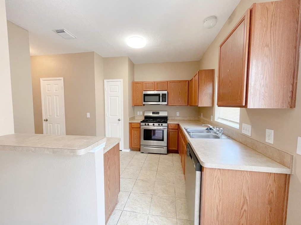 23742 Pebworth Pl, Spring TX  77373-6646 exterior