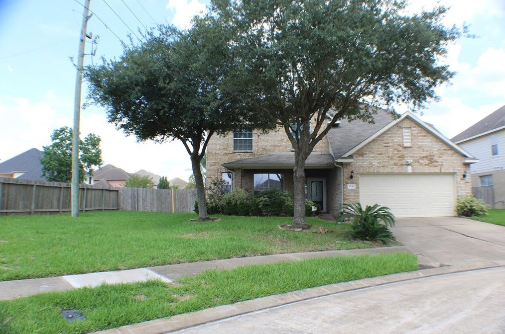 10742 White Bridge Ln, Sugar Land TX  77498-2152 exterior