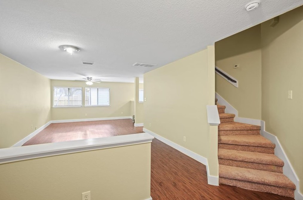 3947 Carriage Park Row, Missouri City TX  77459-2448 exterior