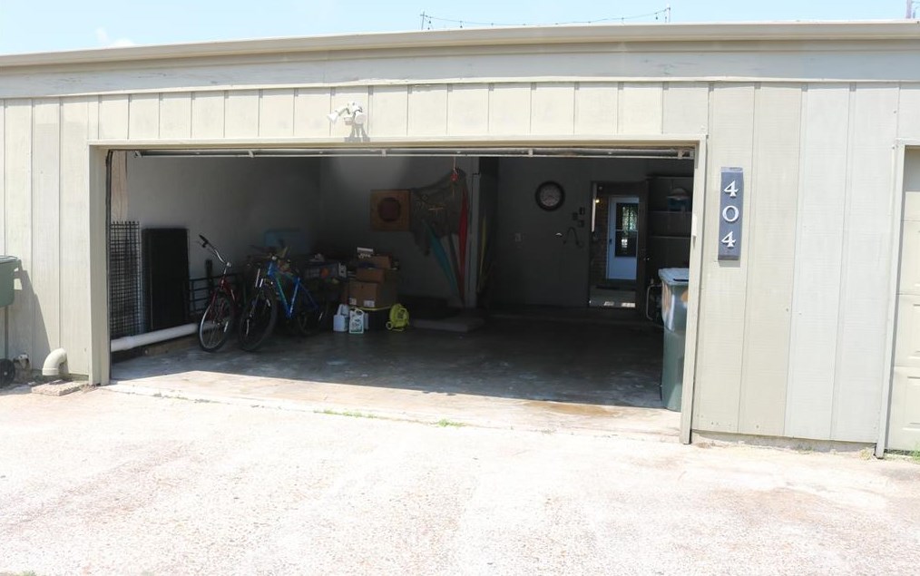 404 1, Galveston TX exterior