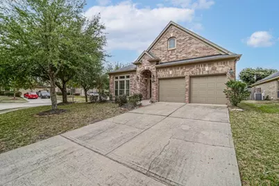 13011 Sweetgum Shores Drive, Houston, TX 77044 - Photo 1