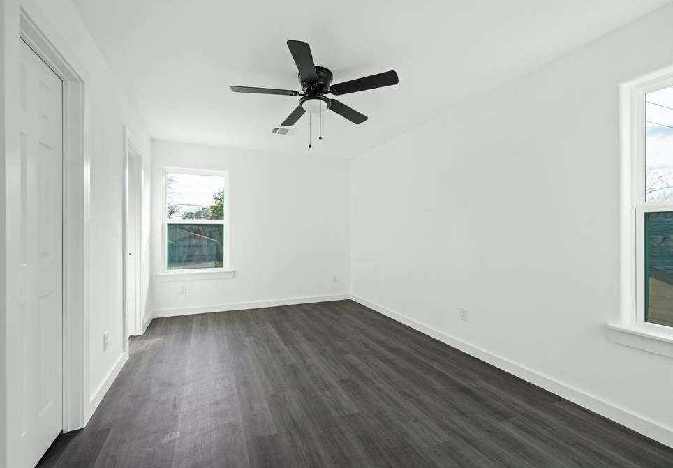 7629 Sundown Dr, Houston TX  77028-1742 exterior
