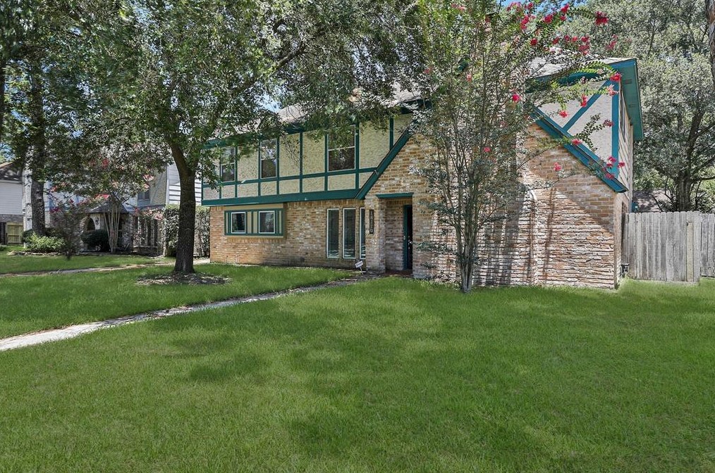 18110 Shadow Valley Dr, Spring TX  77379-3960 exterior