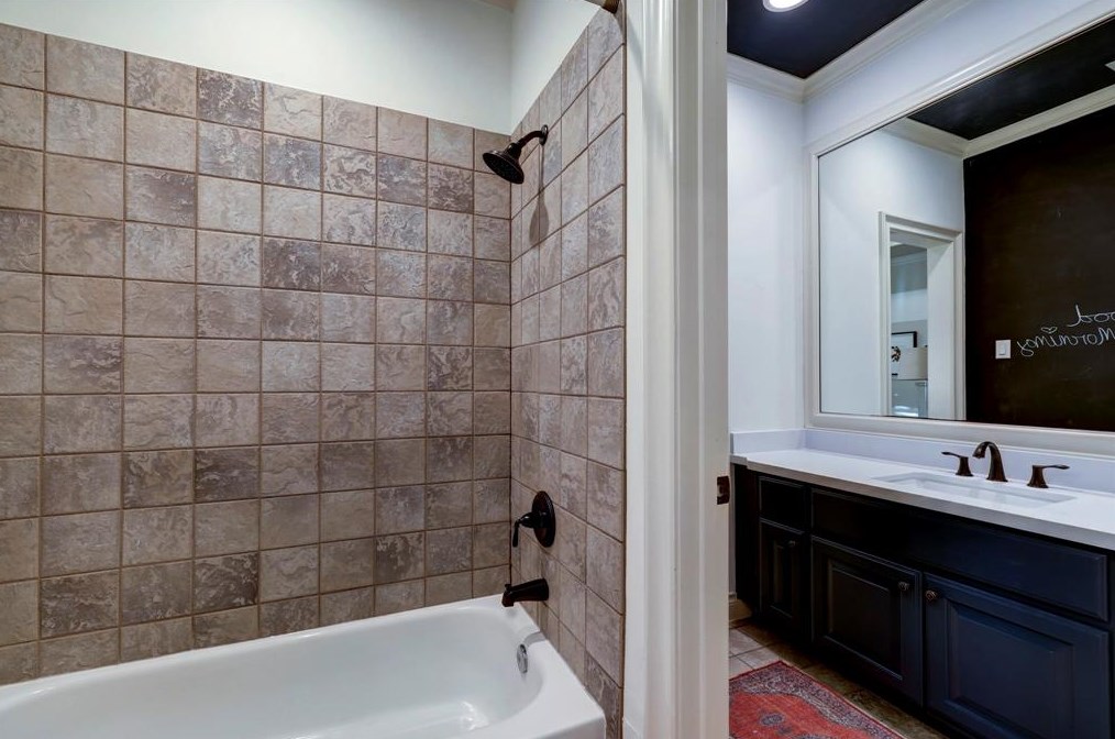 4111 Marlowe St, Houston TX  77005-2045 exterior