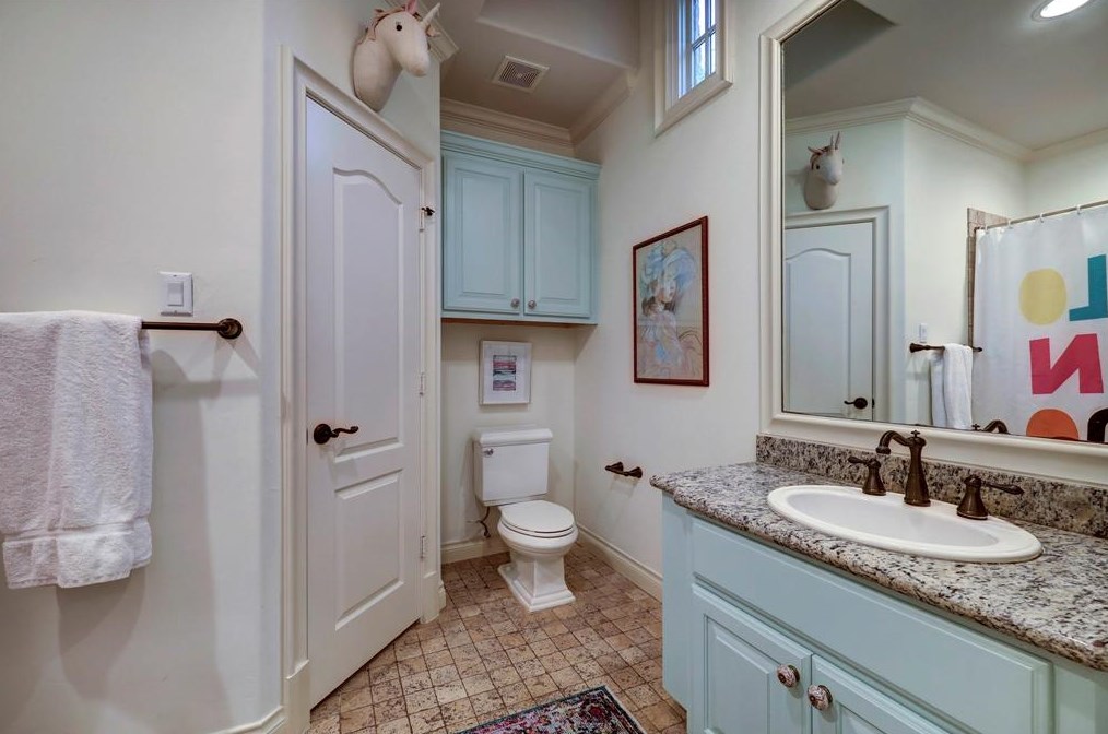 4111 Marlowe St, Houston TX  77005-2045 exterior