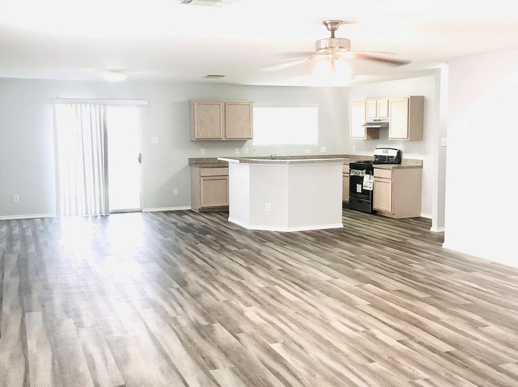 5006 Diamondcliff Ct, Katy TX  77449-1786 exterior